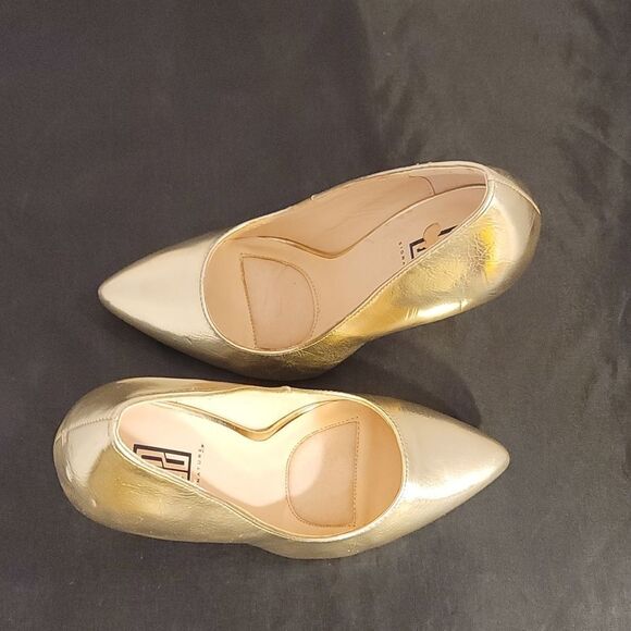 BRAND NEW SIGNATURE WOMEN'S HIGH HEEL STILETTOS PUMP - Picture 6 of 16